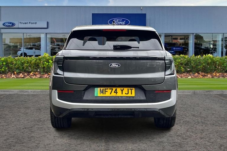 2024 Ford Explorer PREMIUM | Heads up Display | Panoramic Roof | Heated Seats/Wheel | Adaptive Es...