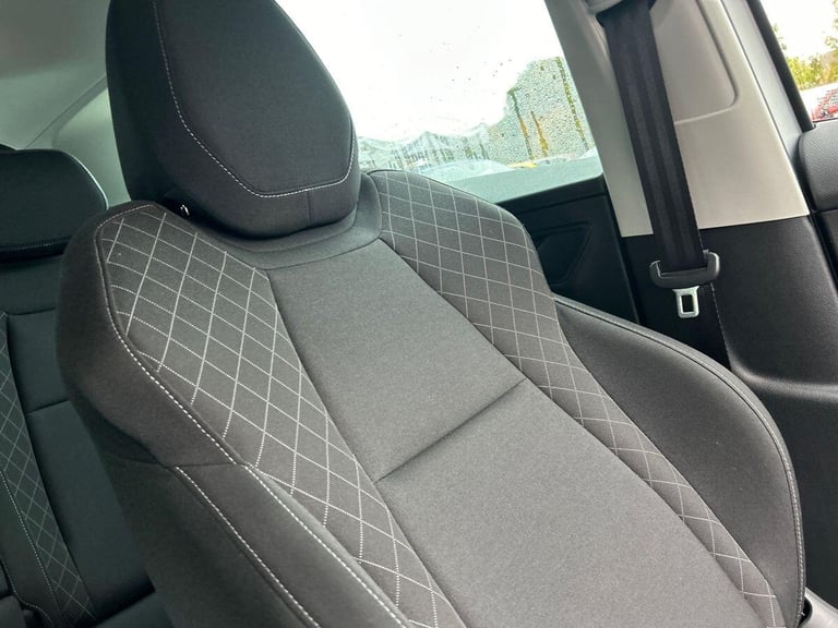 2021 Skoda Karoq 1.5 TSI ACT SE Technology SUV 5dr Petrol DSG Euro 6 (s/s) (150 ps) SUV PETROL Au...