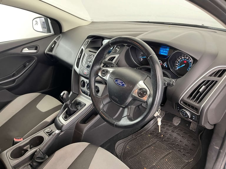 2014 Ford Focus 1.0 Focus Zetec T 5dr Hatchback Petrol Manual