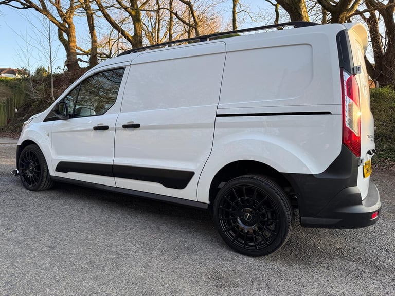 Ford Transit Connect 5 Seat Crewvan, Kombi .A/C, MSRT alloys, EU6