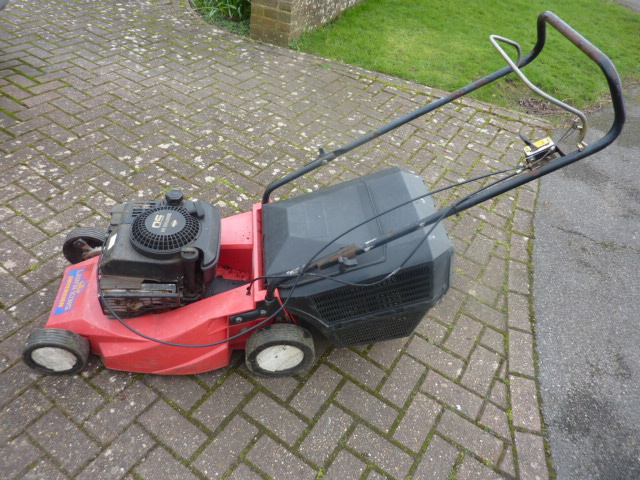 Lawn King Sovereign petrol lawn mower. 45cm cut. | in Dymchurch, Kent |  Gumtree