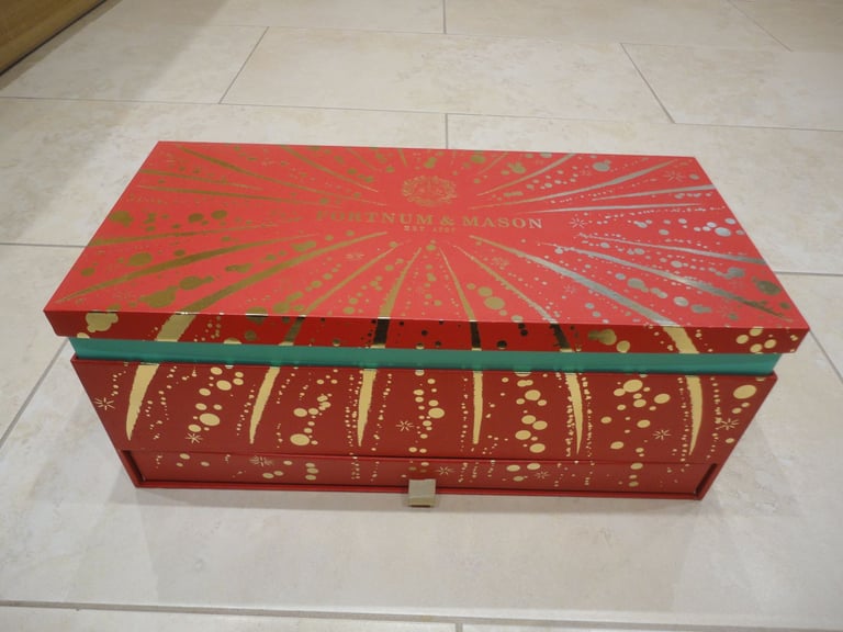 Fortnum & Mason Storage Box with Draw 