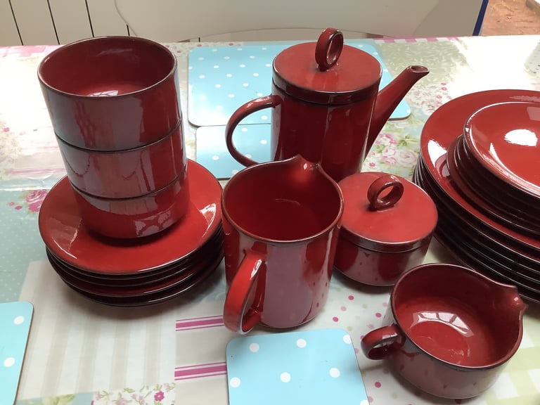 Villeroy and Boch dinner service