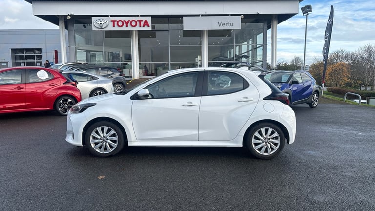 2022 Toyota Yaris 1.5 Hybrid Icon 5dr CVT Hybrid Hatchback Hatchback Hybrid Automatic