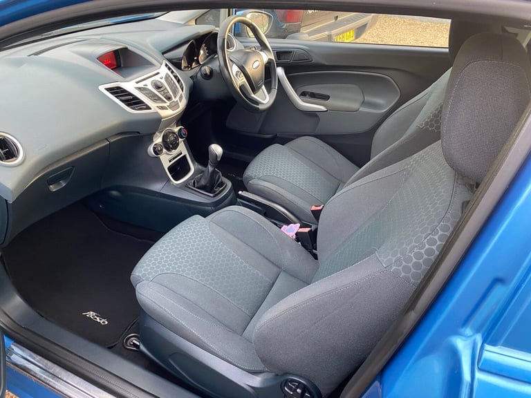 2011 Ford Fiesta 1.6 TDCi 95 Sport Van CAR DERIVED VAN Diesel Manual