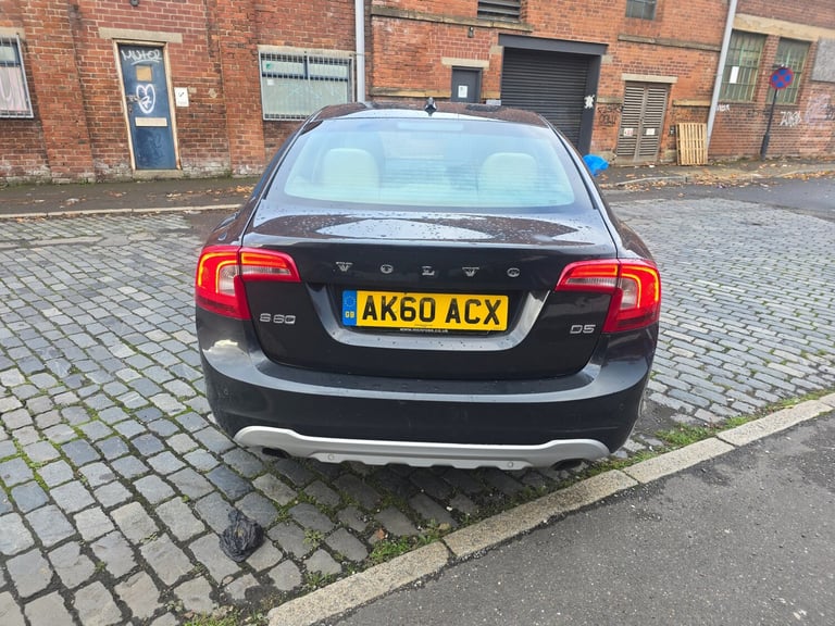 2010 Volvo S60 D5 [205] SE Lux 4dr SALOON Diesel Manual