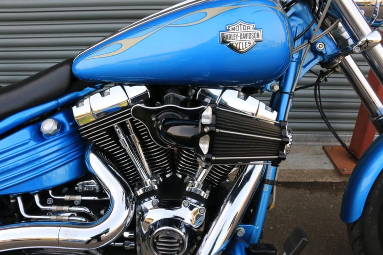 Harley-Davidson FXCWC SOFTAIL ROCKER C 2011 1584cc