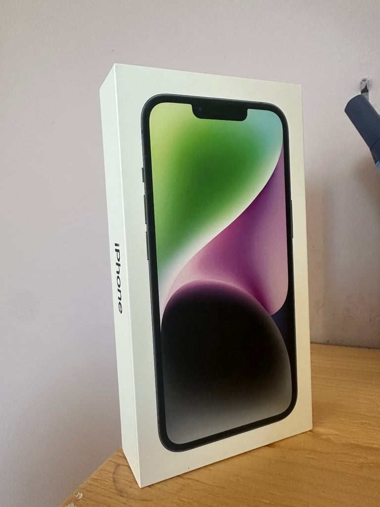 iPhone 14 Black 128g new