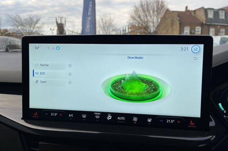 2025 Ford Focus 1.0 EcoBoost Hybrid mHEV ST-Line X 5dr HATCHBACK PETROL Manual