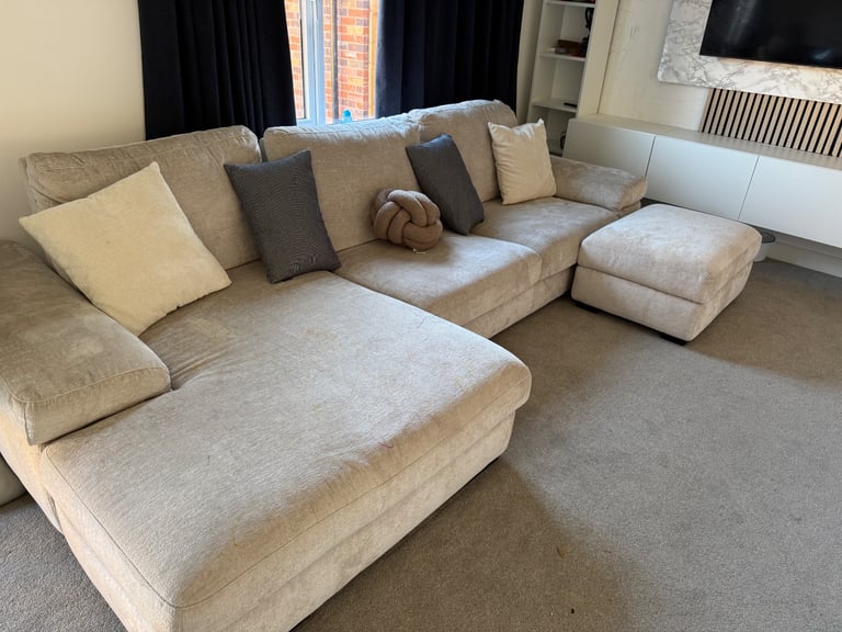 Right facing 3 seater with ottoman storage 