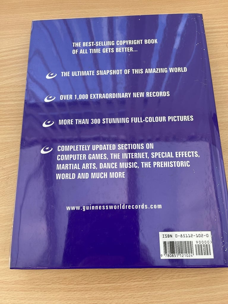 GUINNESS WORLD RECORDS BOOK 2001, V.G.C. (See Photos)
