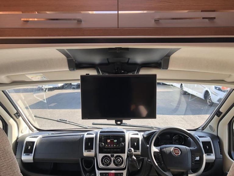 2016 AUTO-TRAIL COMANCHE FRONTIER 4 BERTH MOTORHOME