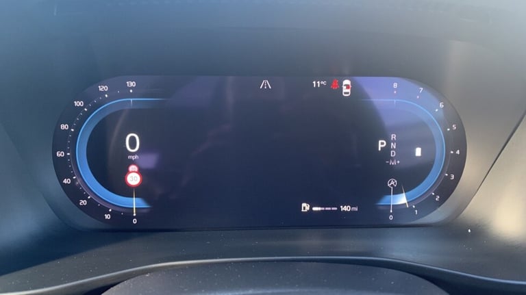 2023 Volvo XC40 Ultimate, B4 mild hybrid, Petrol, Dark ESTATE N/A Automatic