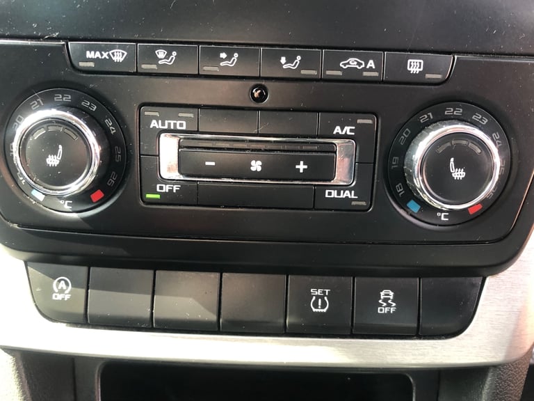 2013 Skoda Yeti 1.6 TDI CR Elegance GreenLine II 5dr HATCHBACK Diesel Manual