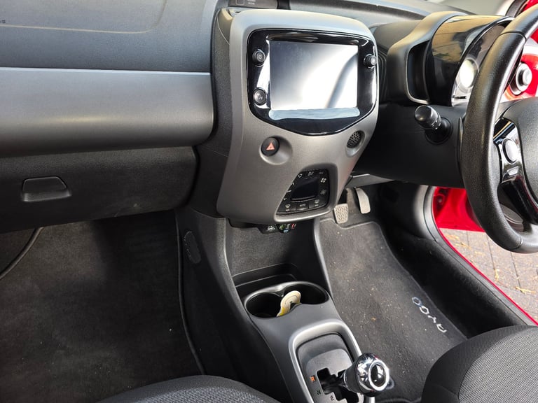 Toyota, AYGO, Hatchback, 2020, Semi-Auto, 998 (cc), 5 doors