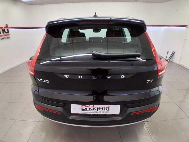 2020 Volvo XC40 1.5 T3 Inscription SUV 5dr ESTATE Petrol Automatic