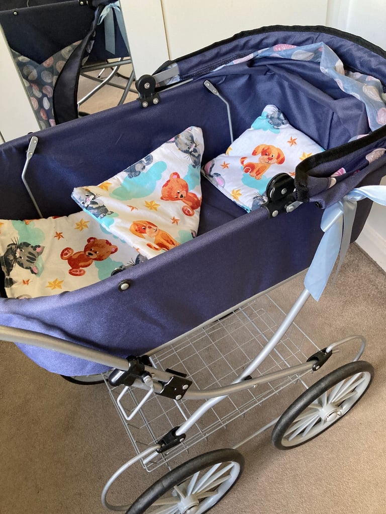 Dolly prams