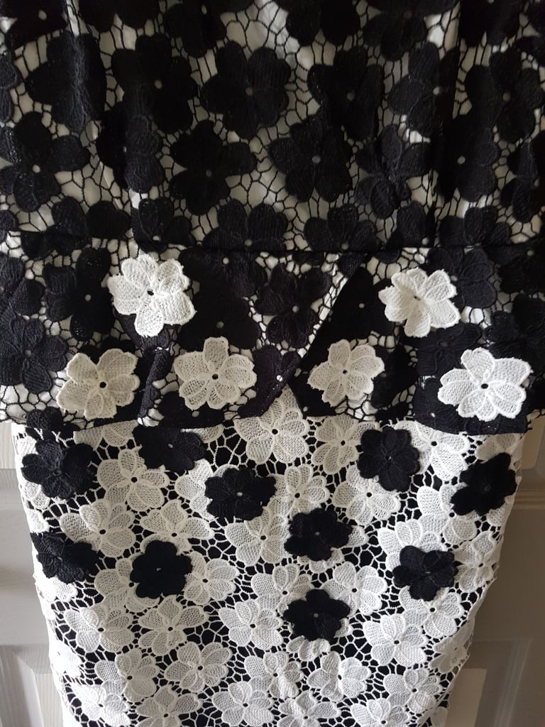 New. Black and White Lace Peplum Dress. Size 14. Kaleidoscope.