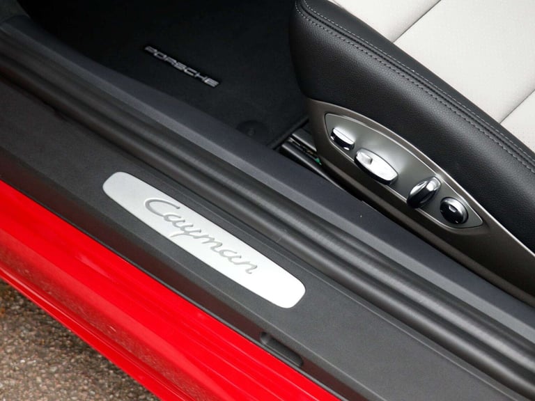2025 Porsche Cayman 2.0 2dr PDK COUPE PETROL Automatic