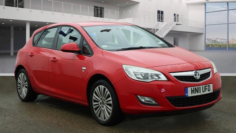 2011 Vauxhall Astra 1.4 16v Excite Euro 5 5dr HATCHBACK Petrol Manual