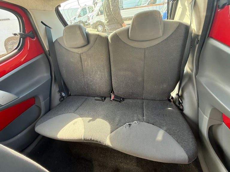 2007 Peugeot 107 1.0 Urban 5dr HATCHBACK PETROL Manual - Image 11