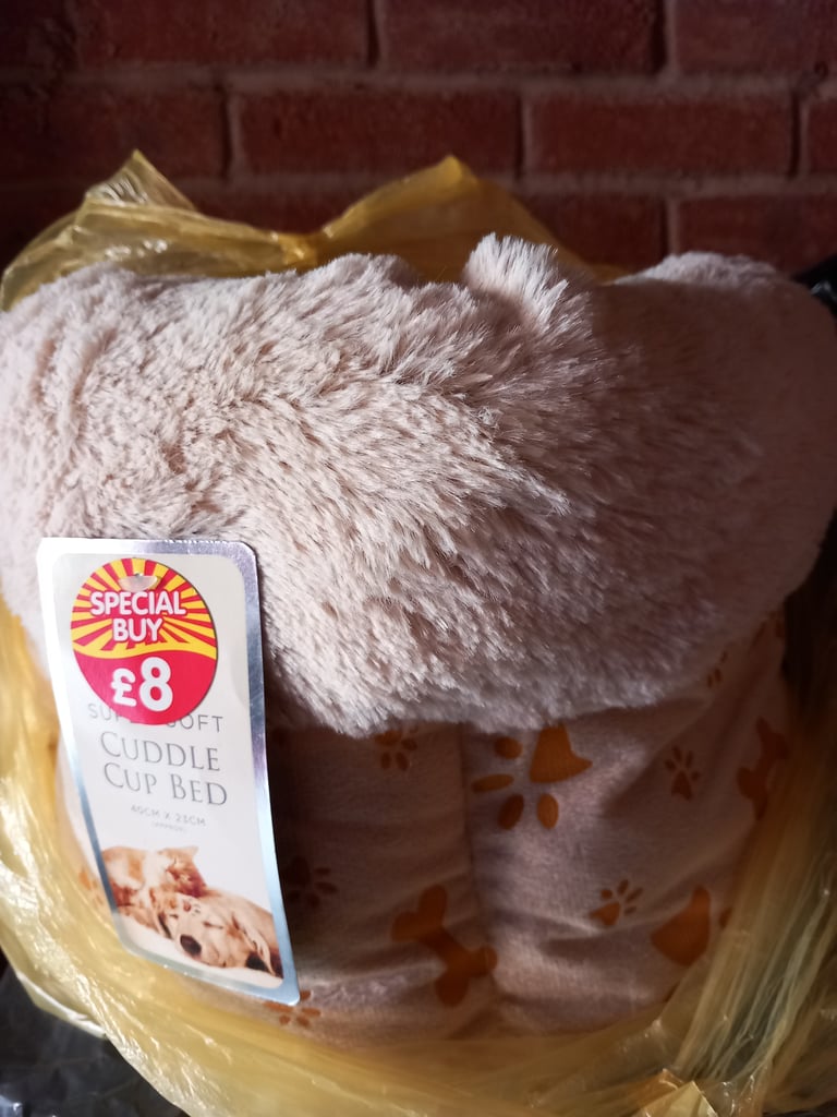 New Pet bed.  Buyer to collect. 