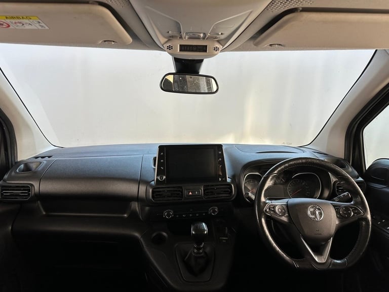 2022 Vauxhall Combo Life 1.5 Turbo D SE Euro 6 (s/s) 5dr (7 Seat) MPV Diesel Manual