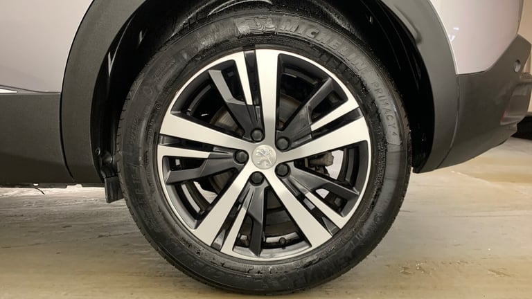 2020 Peugeot 3008 1.2 PureTech GPF Allure SUV 5dr Petrol EAT Euro 6 (s/s) (130 ps) SUV Petrol Aut...