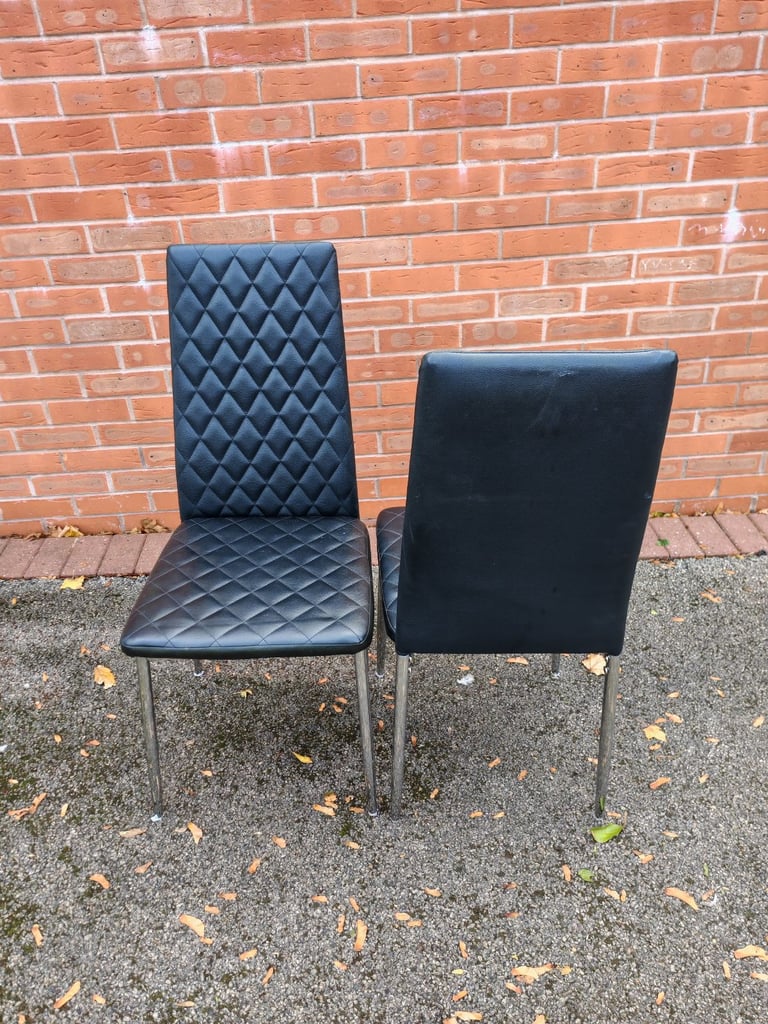 White Extending Dining Table & 6 Black/Chrome Chairs FREE DELIVERY 178