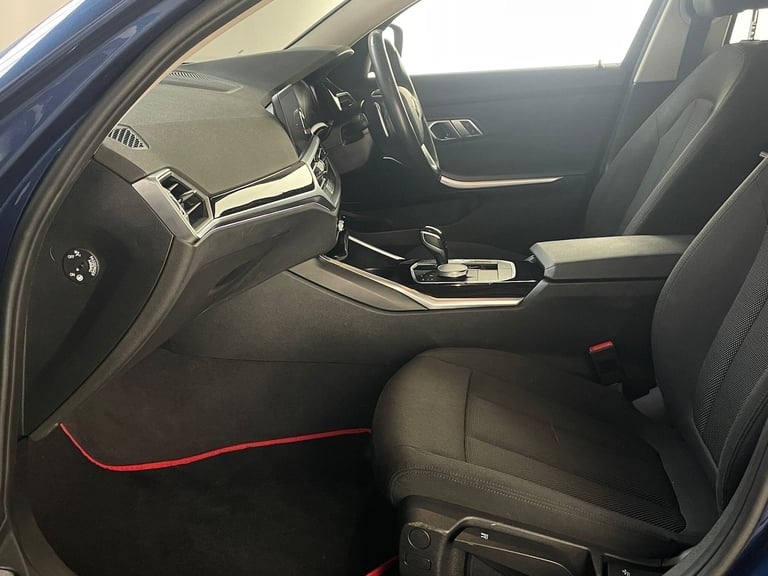 2020 BMW 3 Series 2.0 330e 12kWh SE Pro Auto Euro 6 (s/s) 4dr SALOON Petrol/Electric Hybrid Autom...