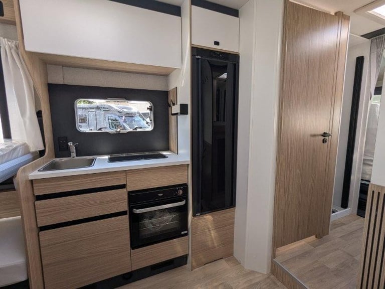 Pilote P720U 2.2 Sensation Motorhome 
