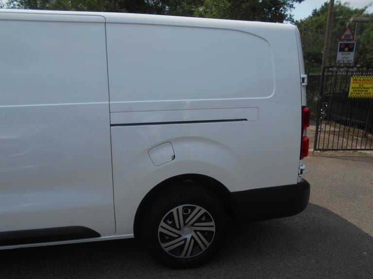 Vauxhall Vivaro 2022 L2H1 F3100 DYNAMIC S/S NO VAT