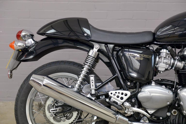 2014 Triumph Thruxton 900 865