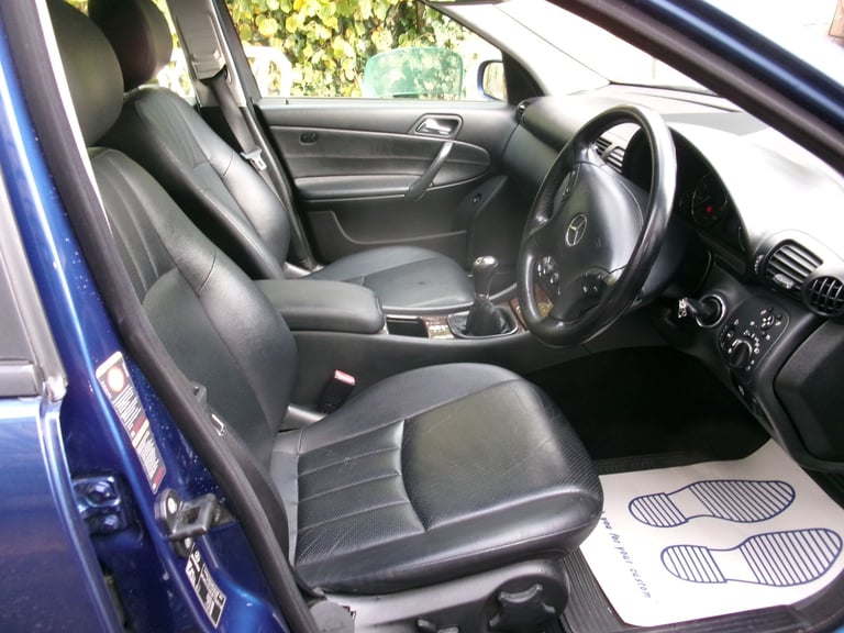 Mercedes-Benz C Class 1.8 C180 Kompressor Classic SE 5dr 2005 (05 reg) Manual, Petrol, cheap car