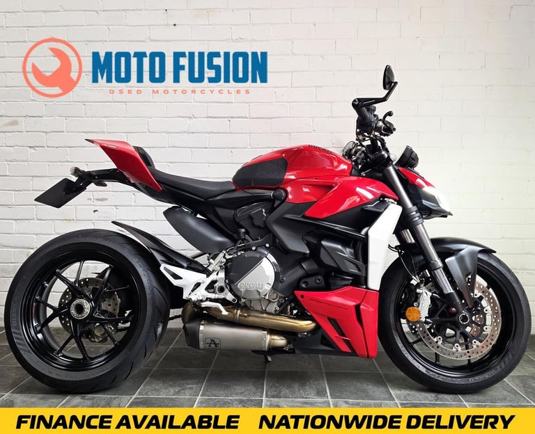 Ducati Streetfighter 955 V2