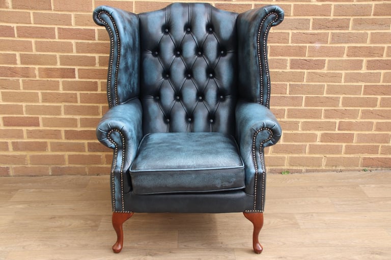 Chesterfield Luxury Wingback Armchair with Footstool (UK Delivery)