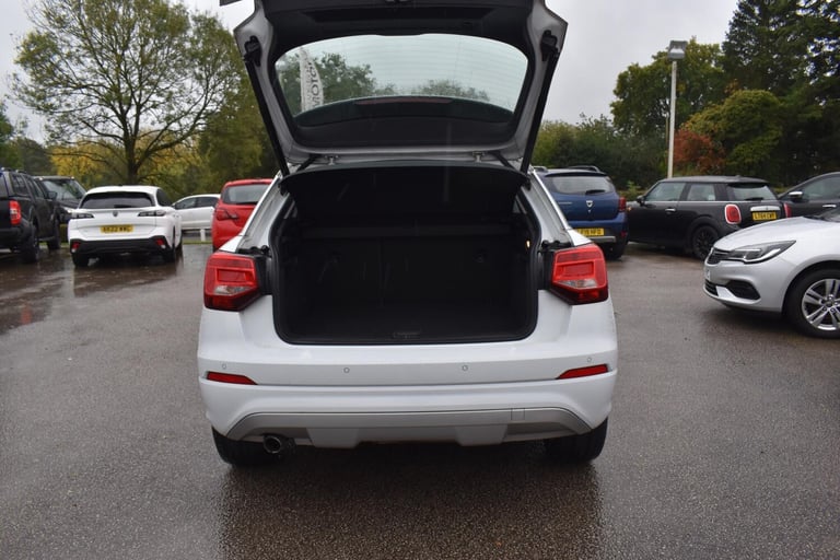 2019 Audi Q2 1.6 TDI 30 Sport S Tronic Euro 6 (s/s) 5dr ESTATE Diesel Automatic