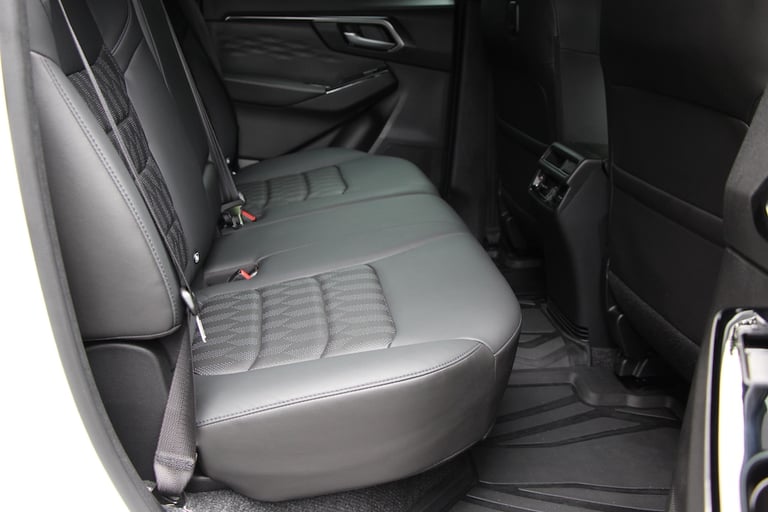 2025 Isuzu D-Max TD V-Cross Double Cab 4x4 [205] (BIG SPEC, FREE MAINLAND UK DELIVERY !!) Pick Up...