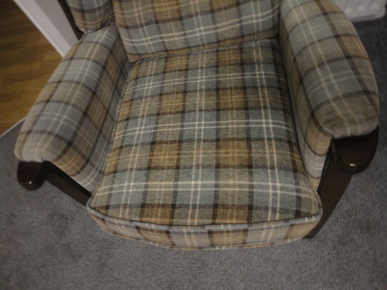 Quality comfortable Tartan wooden framed wingback richmond chair, Lana plaid, sprung back