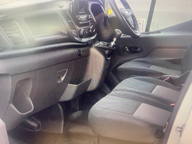 2021 Ford Transit 2.0 EcoBlue 130ps L3 LUTON TAIL-LIFT AIR-CON Luton Diesel Manual