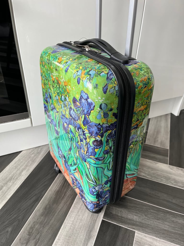 As new small hard shell lightweight cabin suitcase £15 