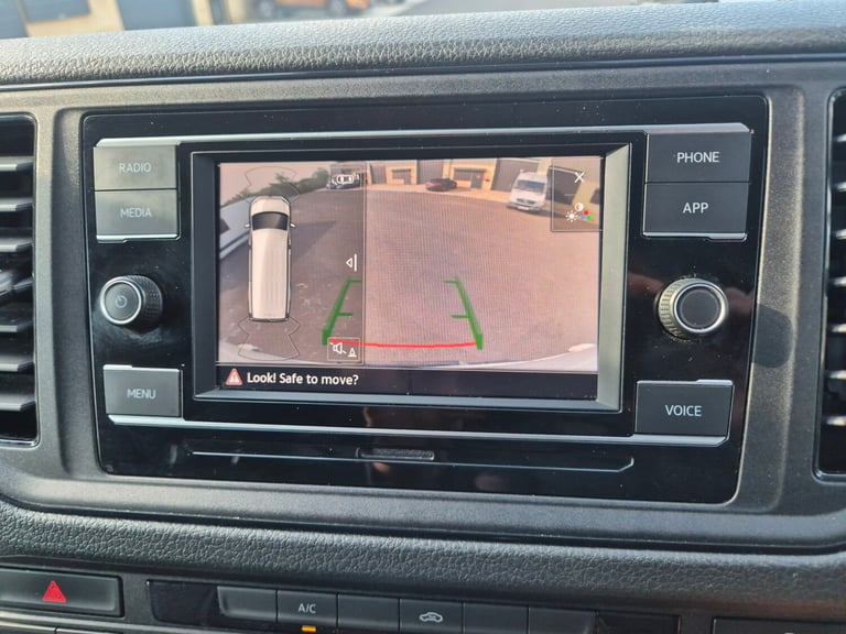 2024 Volkswagen Crafter TRENDLINE LWB 2.0 TDI 140PS Commerce Plus  PANEL VAN Diesel Manual