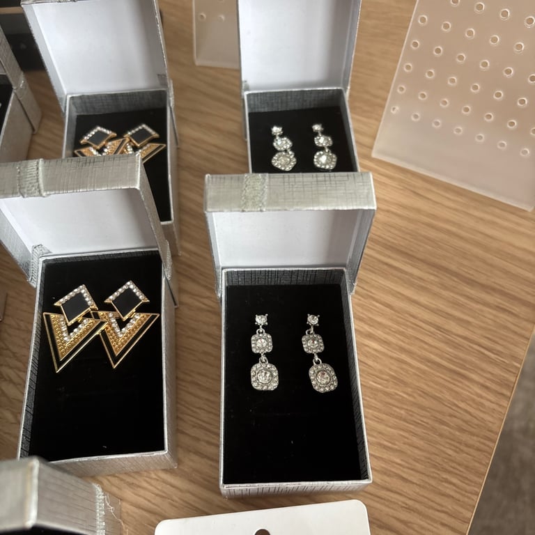 Large Costume Jewellery Bundle Silver & Gold Tone Earrings and Rings 29 items 