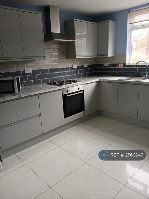 3 bedroom house in Nursery Lane, Northampton, NN2 (3 bed) (#2660943)