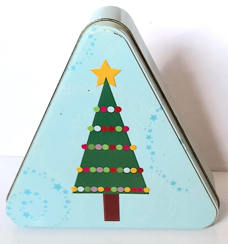 image for XMAS TRI-ANGULAR TIN - CHRISTMAS TREE - 18 x 18 x 5 cm - GOOD