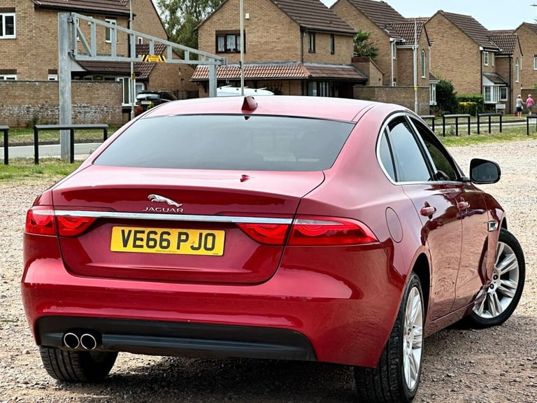 2017 Jaguar XF 2.0d Prestige Auto Euro 6 (s/s) 4dr Saloon Diesel Automatic