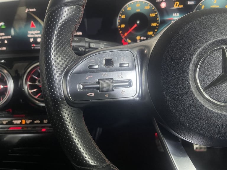 2019 Mercedes-Benz A-Class 1.5 A180d AMG Line (Premium) Hatchback 5dr Diesel 7G-DCT Euro 6 (s/s) ...