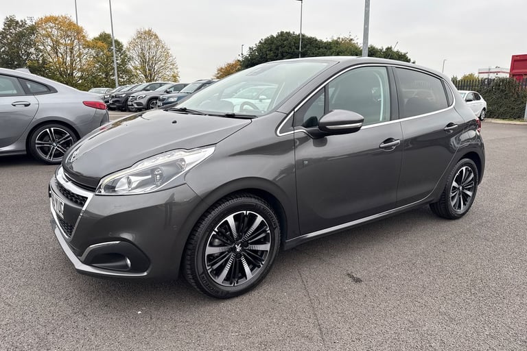 2019 Peugeot 208 1.2 PureTech 82 Tech Edition 5dr [Start Stop] HATCHBACK PETROL Manual