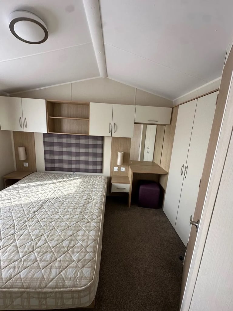 Stunning static caravan - Own by repaying per month! Useable 10 months per year