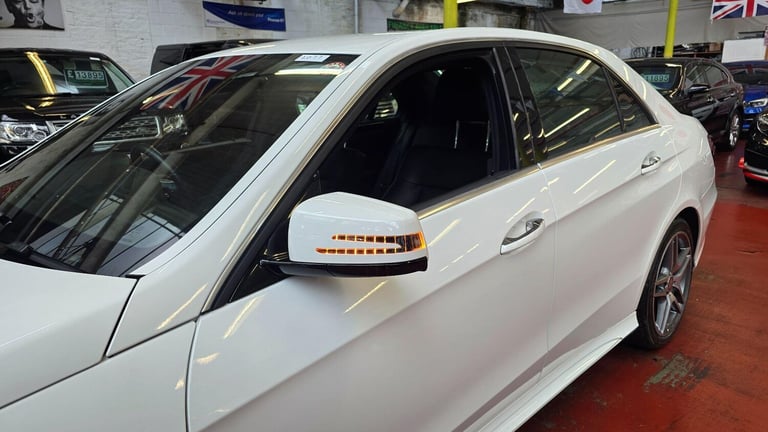  Mercedes-Benz E-Class 3.5 AUTO AMG LINE E350 AVANTGARDE Petrol Automatic